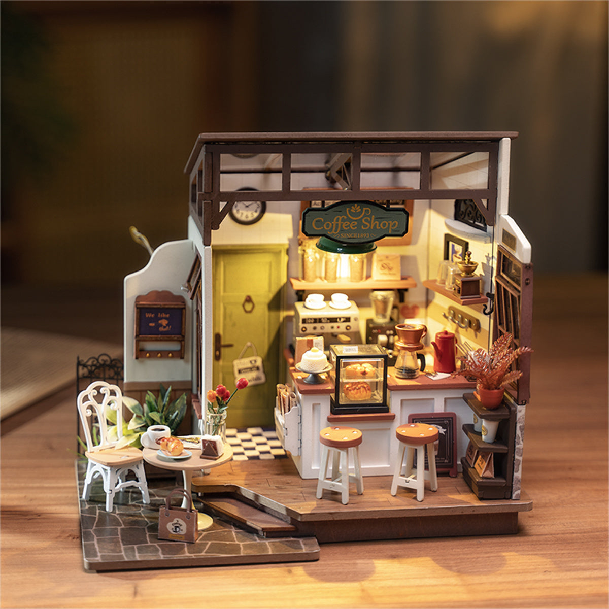 DIY Miniature Dollhouse Room Kit