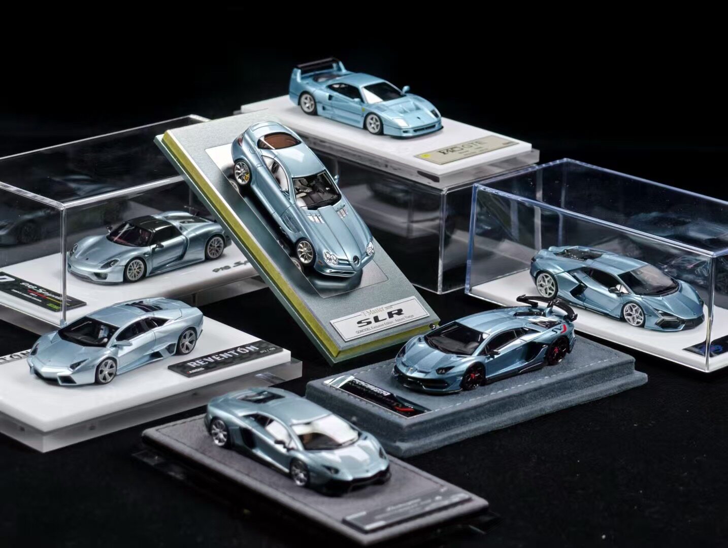1/64 Ice Blue Resin Car Model