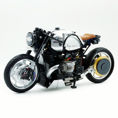 1:5BMW Latte Silver