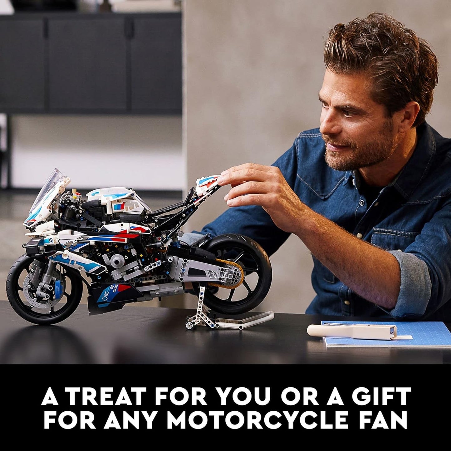 Adult motorcycle building blocks