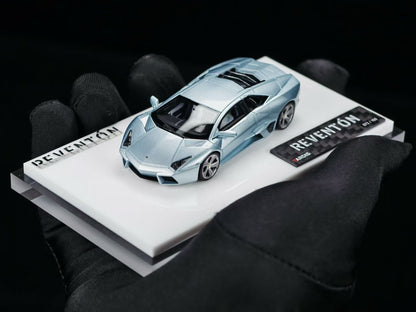 1/64 Ice Blue Resin Car Model