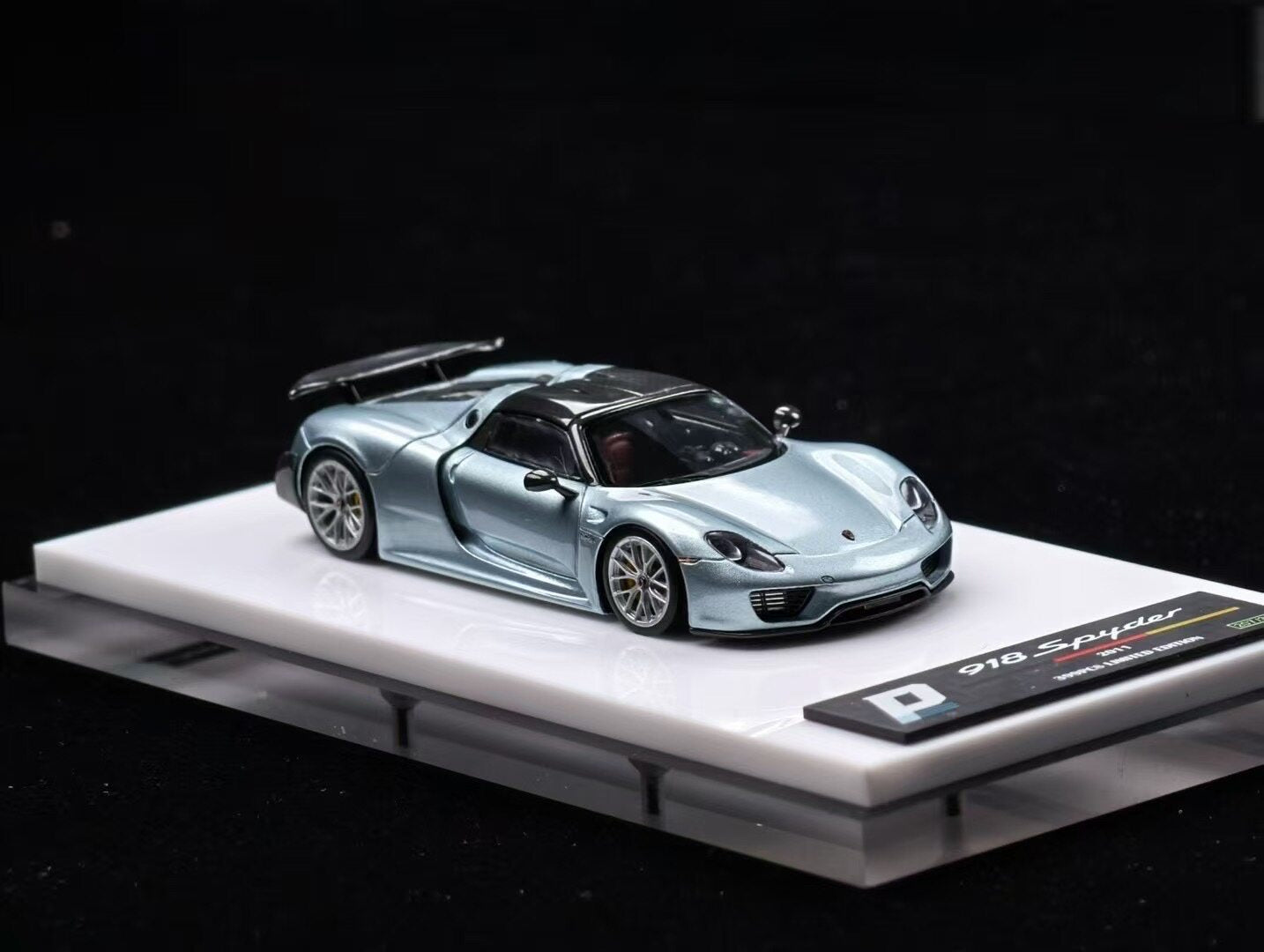 1/64 Ice Blue Resin Car Model