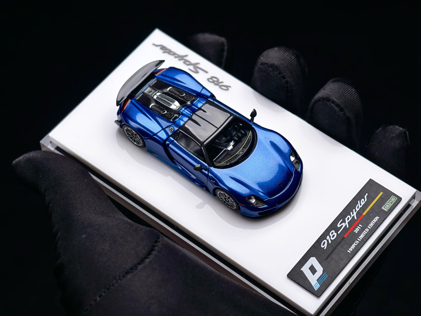 1:64 Porsche 918 resin car model