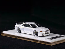 1/64 Nissan R32 resin car model