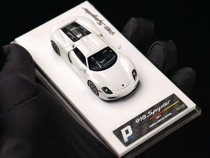 1:64 Porsche 918 resin car model